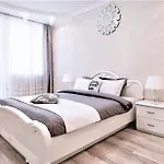 Appartamento возле аркадии и парка победы