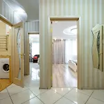 возле аркадии и парка победы Odessa