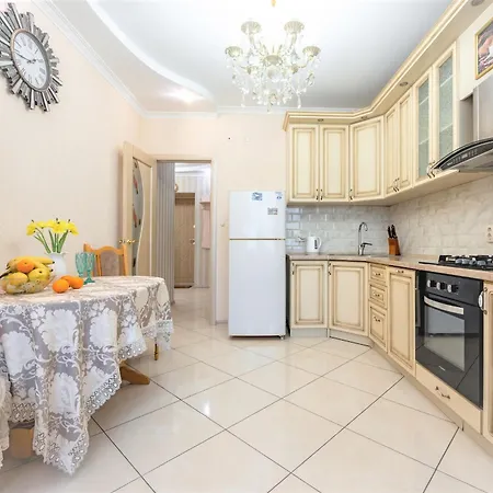возле аркадии и парка победы Apartmán *