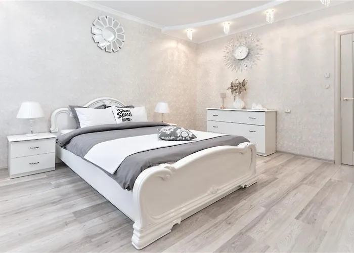 возле аркадии и парка победы * Odessza