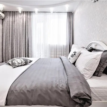 Apartment Квартира Возле Аркадии И Парка Победы